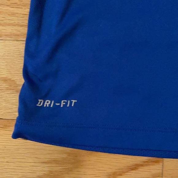 Authentic Dri-Fit Nike Shirt 🔥 - Picture 3 of 5